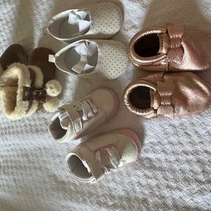 Baby girl shoes ( sold)